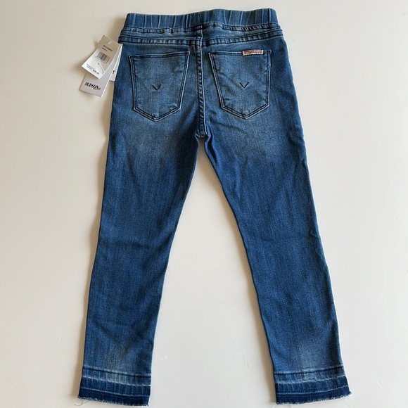 Hudson Kids denim jeans with elastic waistband and star details.  Size 6. NWT - Picture 3 of 3